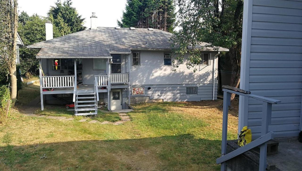 Burnaby East Home Exteriör bild